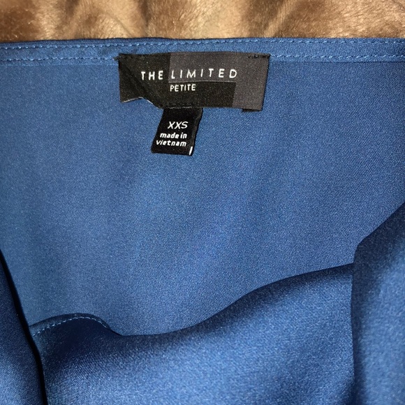 Long sleeve dressy limited blouse - Picture 2 of 4